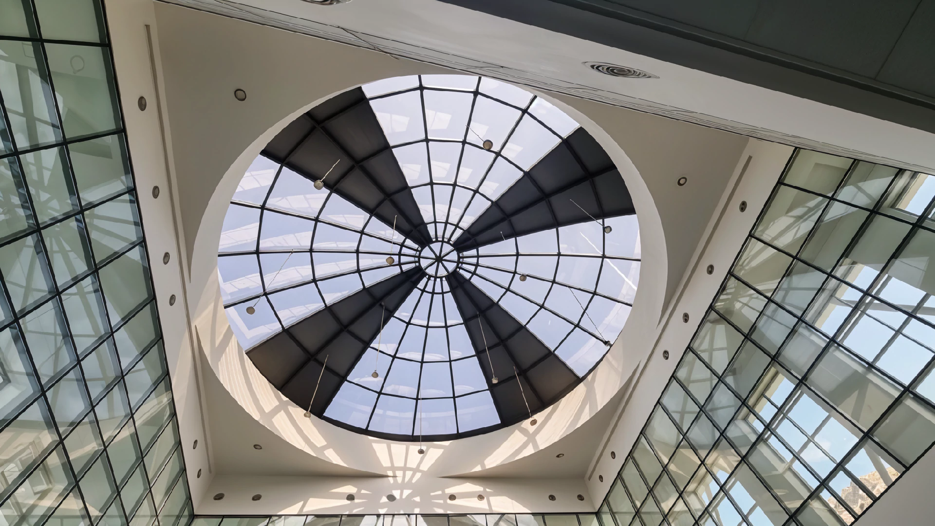 gallery grid image